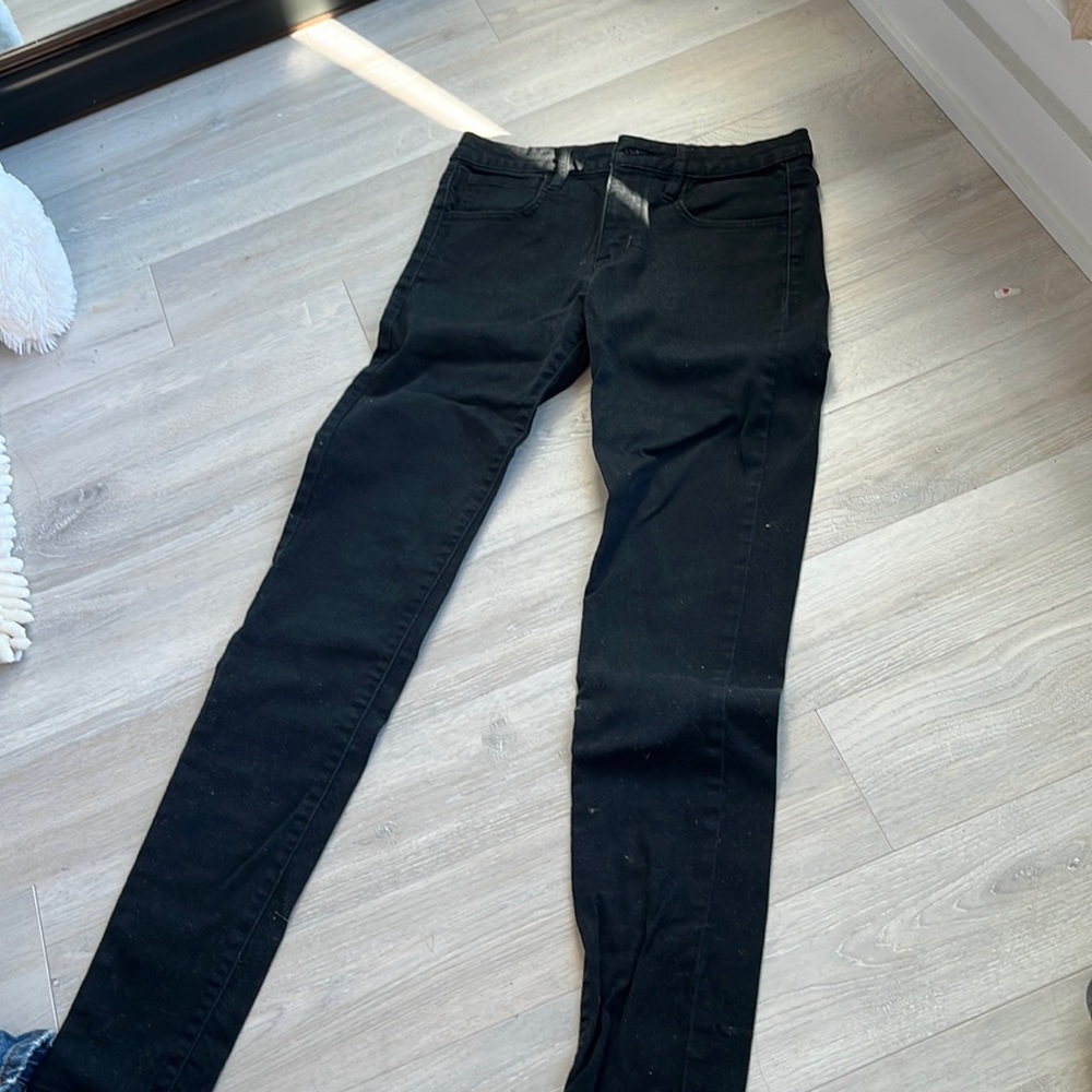 Uniqlo women jeans size 24